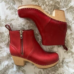 Swedish Hasbeens Red Leather Ankle Boots Emi Zip